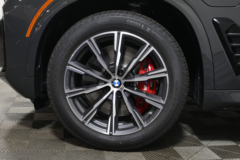 Thumbnail: 2026 BMW X5 - 12