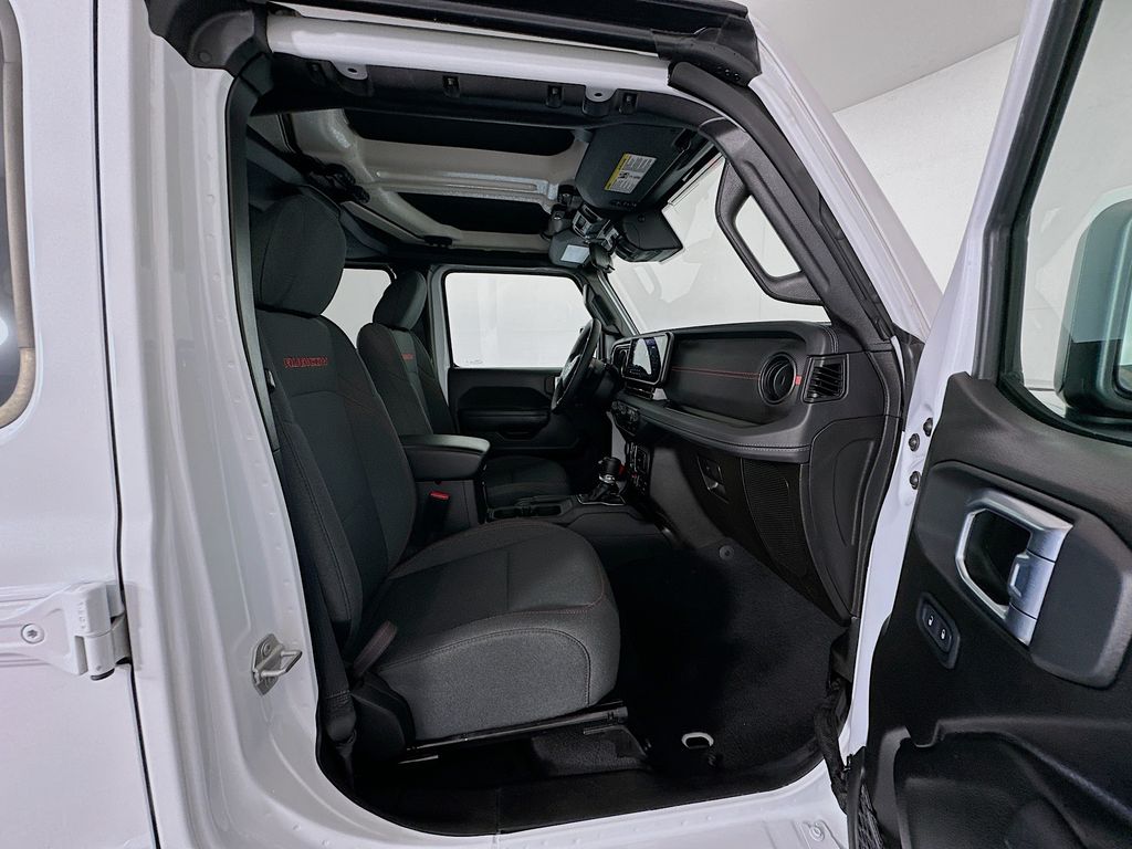 Thumbnail: 2024 Jeep Wrangler - 27