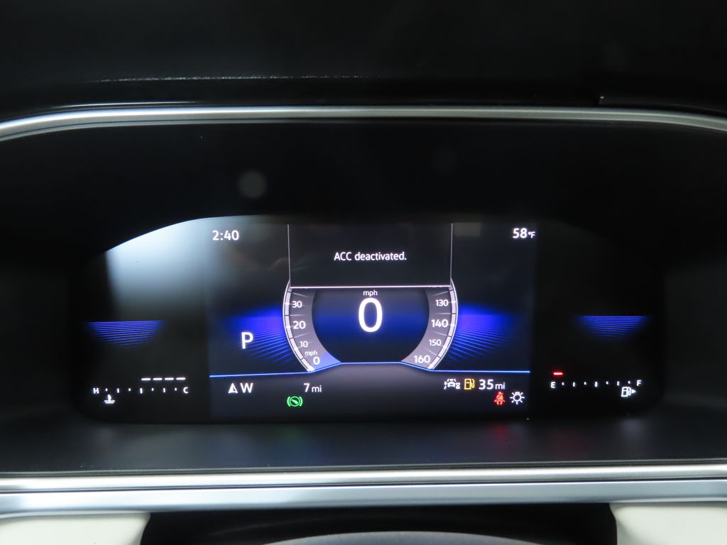 2025 Volkswagen Taos SE 32