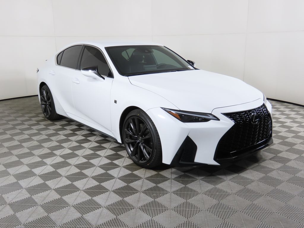 2025 Lexus IS 300 3