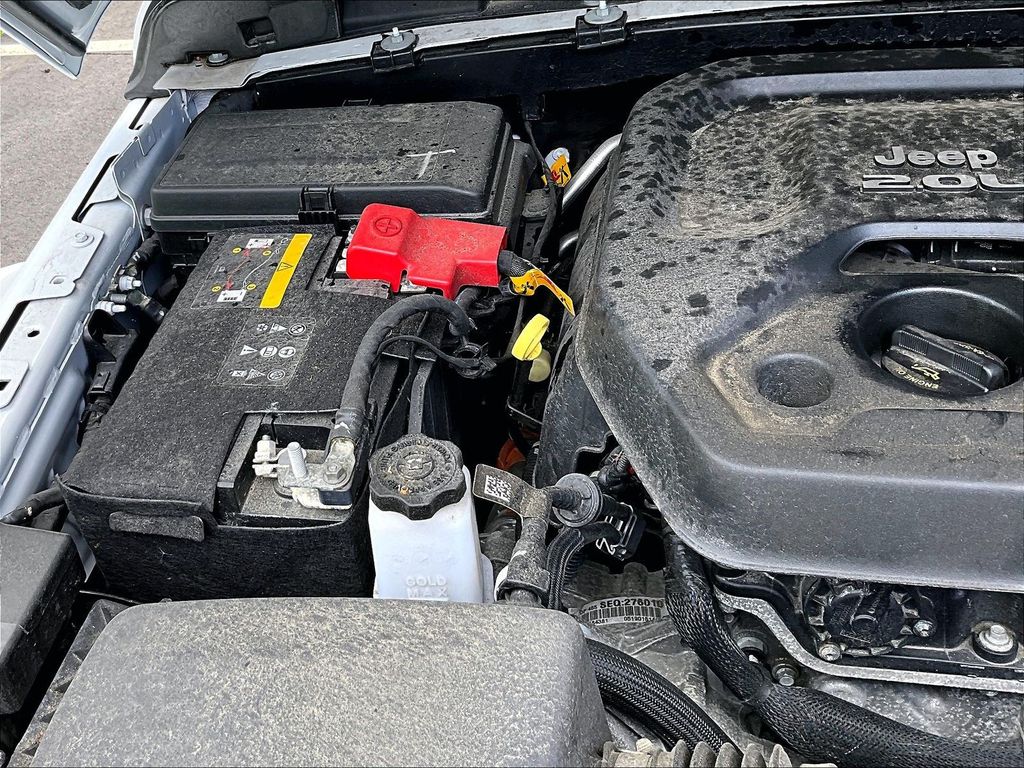 2023 Jeep Wrangler — photo 29