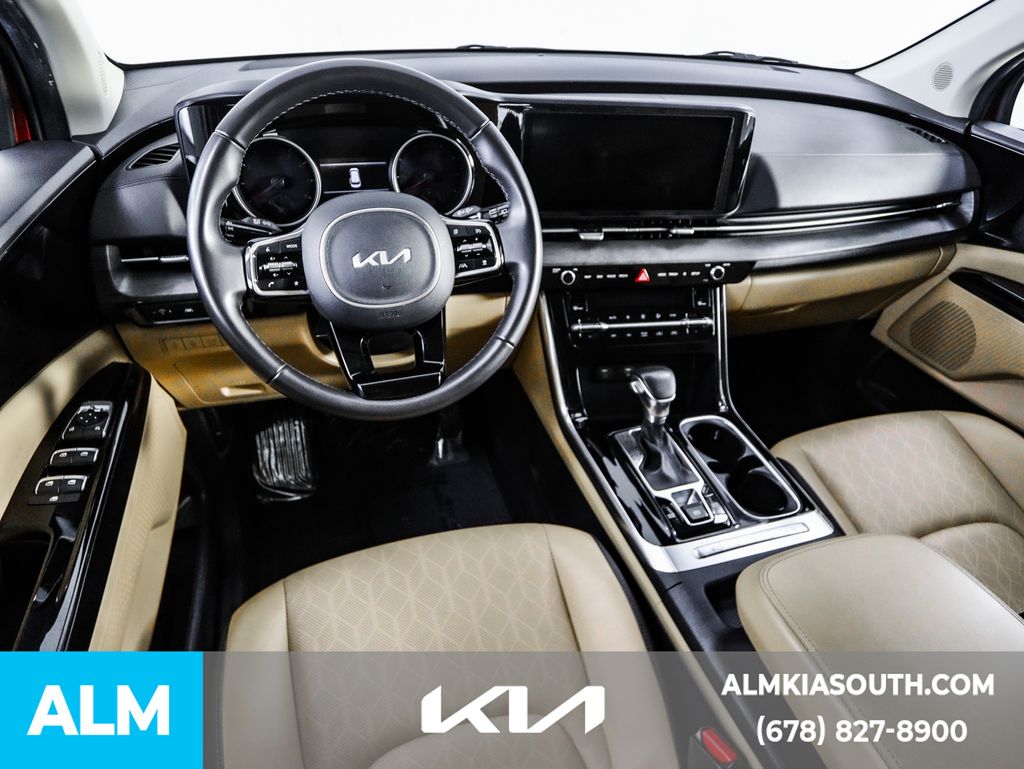 2024 Kia Carnival EX photo 21