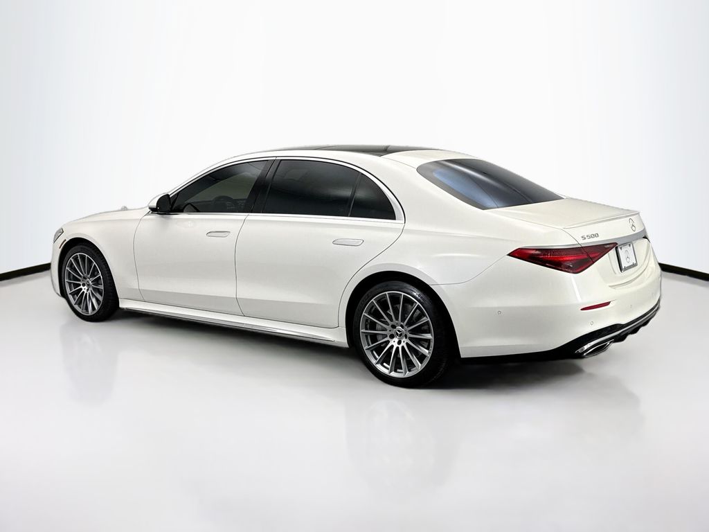 Thumbnail: 2023 Mercedes-Benz S-Class - 7