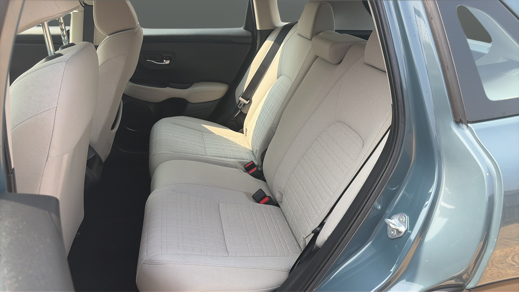 Certified Used 2023 Pearl Honda LX image 21