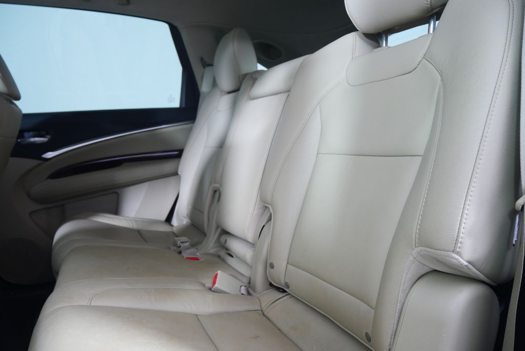 Thumbnail: 2016 Acura MDX - 16