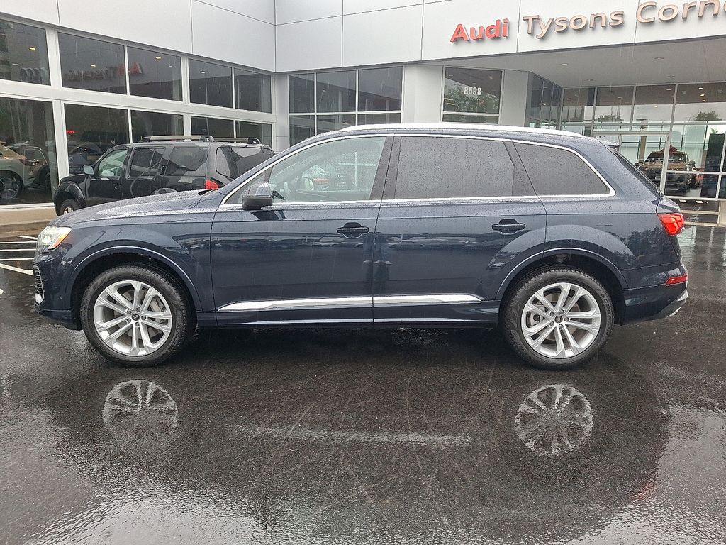 2025 Audi Q7 Premium 7