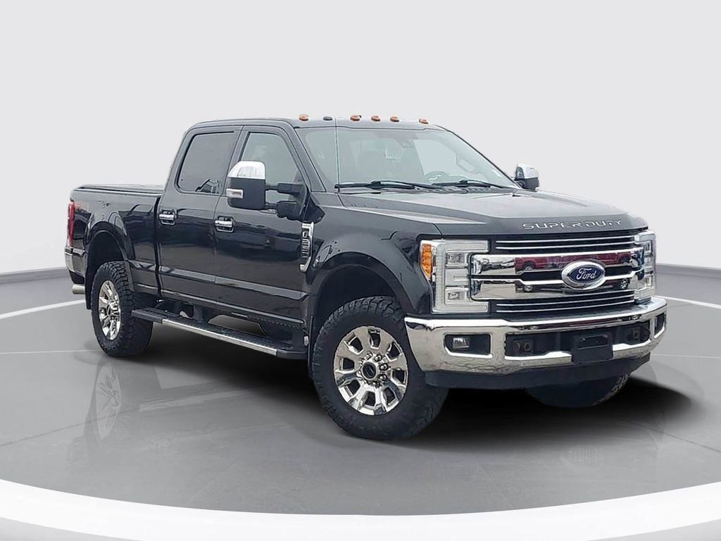 2018 Ford F-250 Super Duty Lariat Crew Cab 4WD