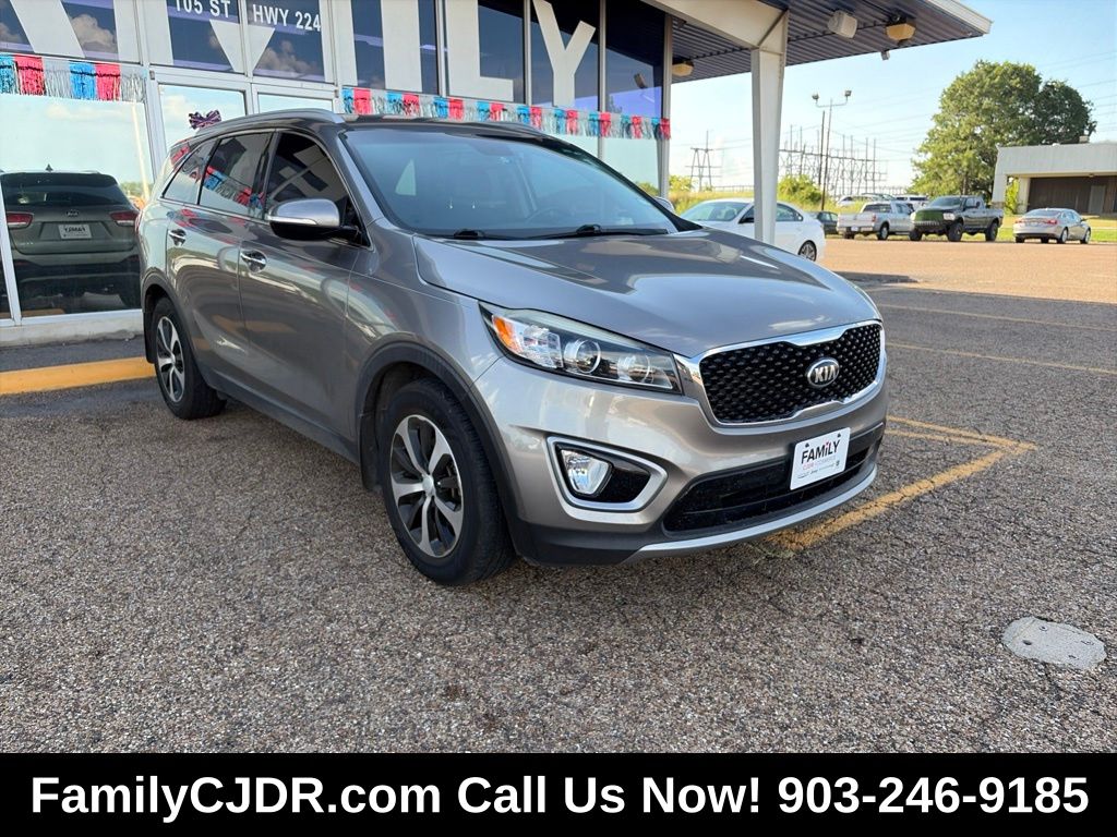 Titanium Silver 2017 Kia Sorento SUV / Crossover Front-Wheel Drive 6-Speed Automatic