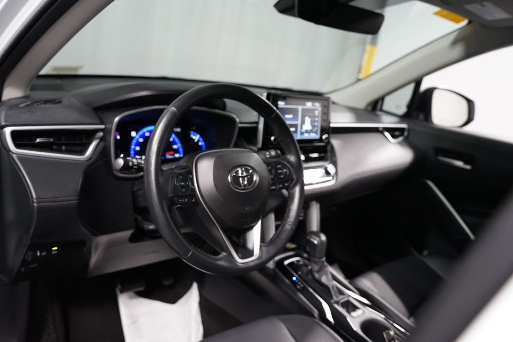 Thumbnail: 2022 Toyota Corolla Cross - 11
