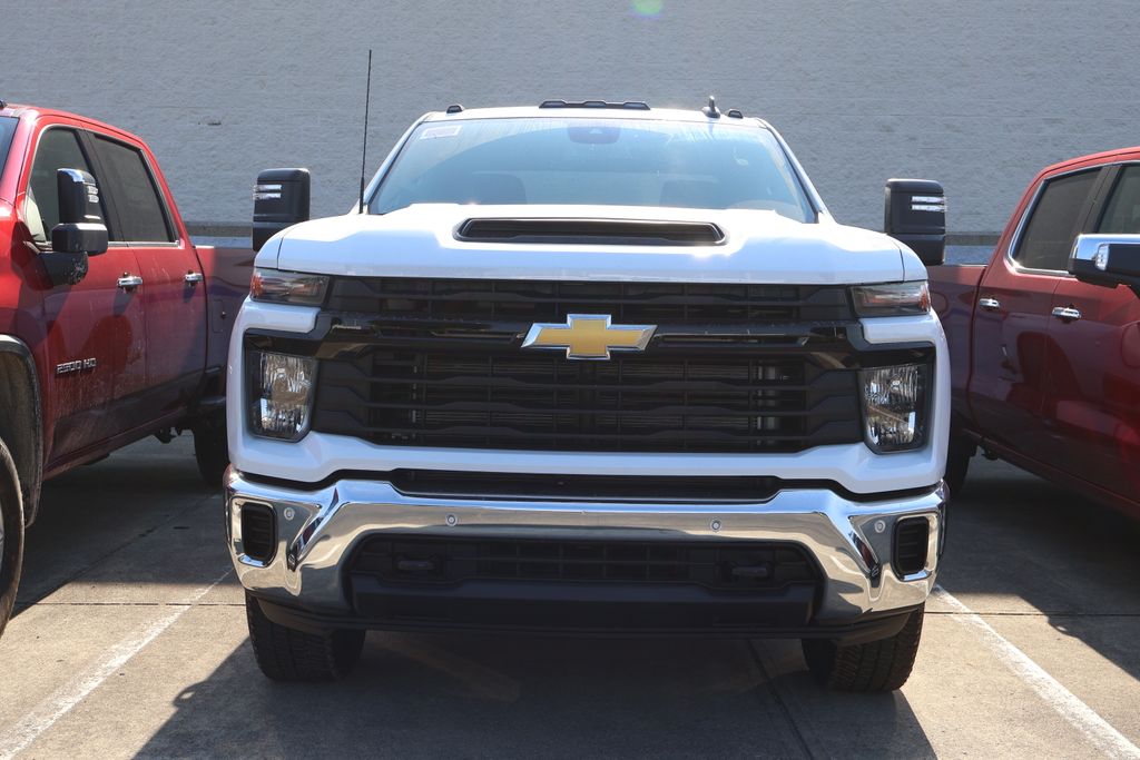 Thumbnail: 2025 Chevrolet Silverado 2500 - 2