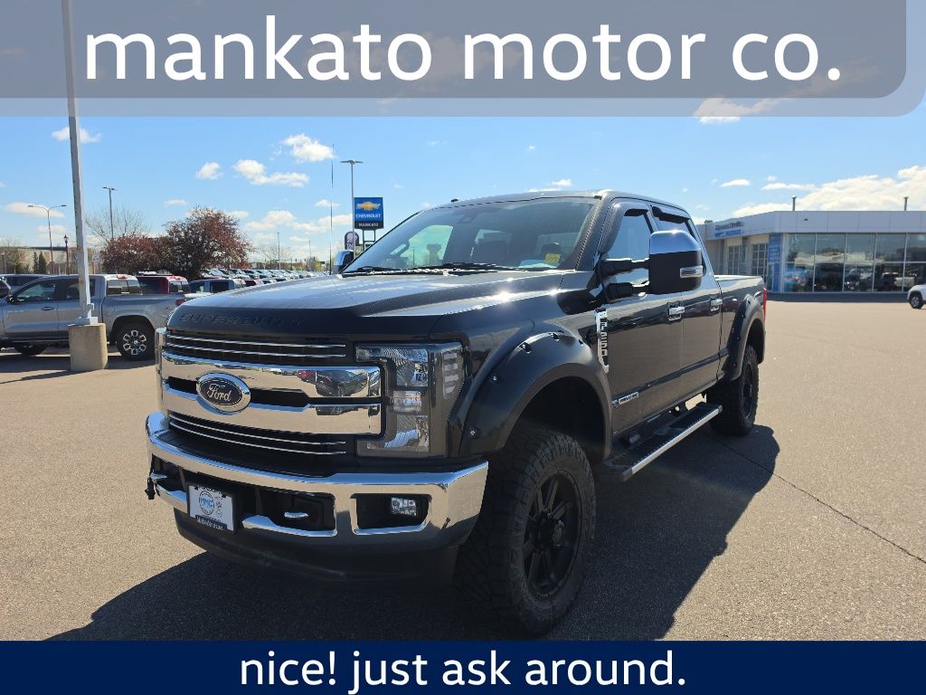 Shadow Black 2017 Ford F-250 Super Duty Pickup Truck Four-Wheel Drive 6-Speed Automatic