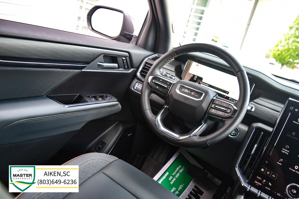 Used 2026 GMC Acadia SUV
