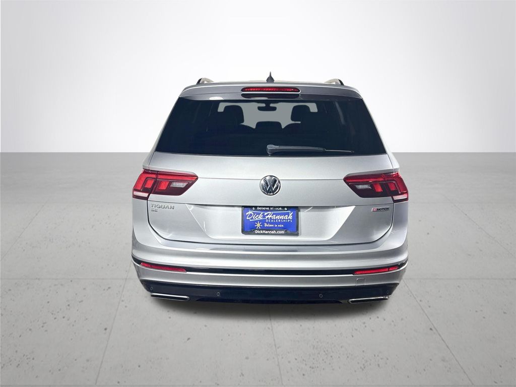 2020 Volkswagen Tiguan 2.0T SE R-Line Black
