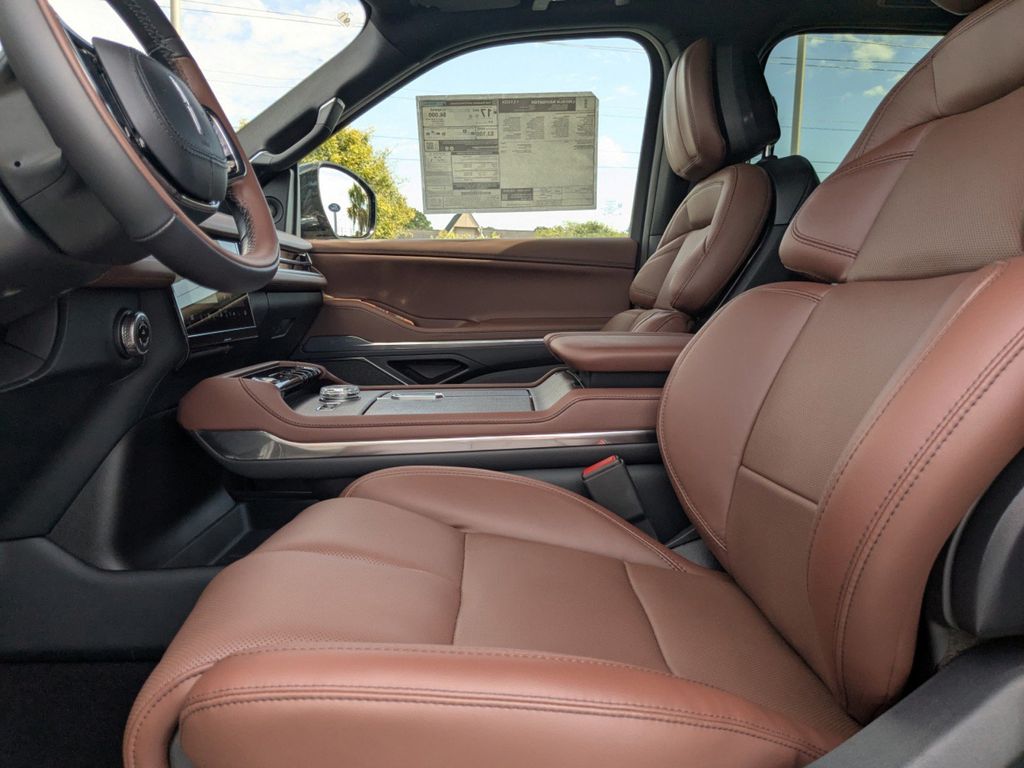2025 Lincoln Navigator Reserve L