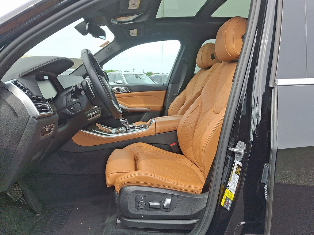 2023 BMW X5 xDrive45e 15