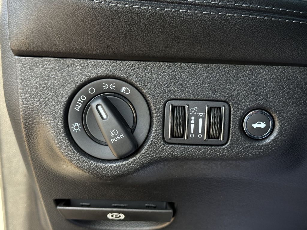 car-gallery-24