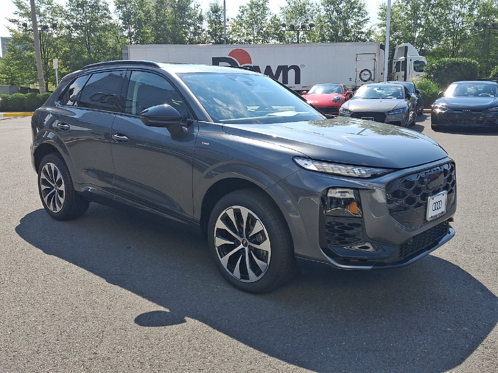 Thumbnail: 2026 Audi Q3 - 2
