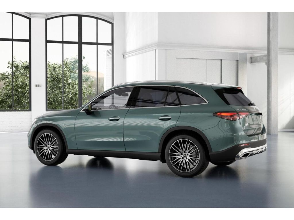 New 2026 Silver Mercedes-Benz GLC 300 image 31