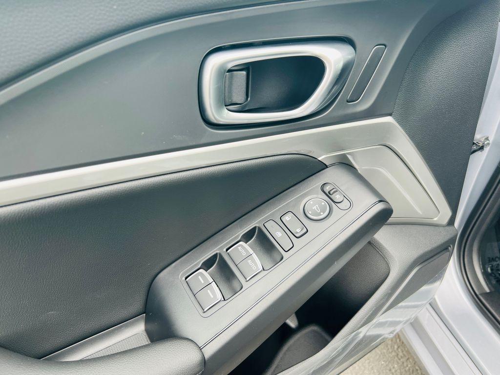 Thumbnail: 2026 Acura Integra - 13