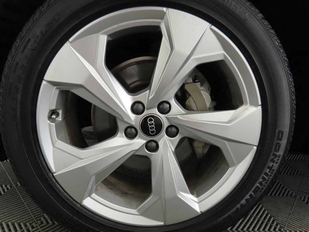 Thumbnail: 2023 Audi Q5 - 30