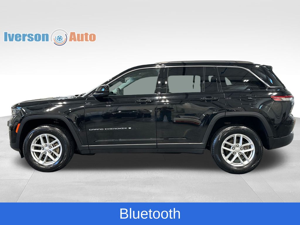 View vehicle photo 6