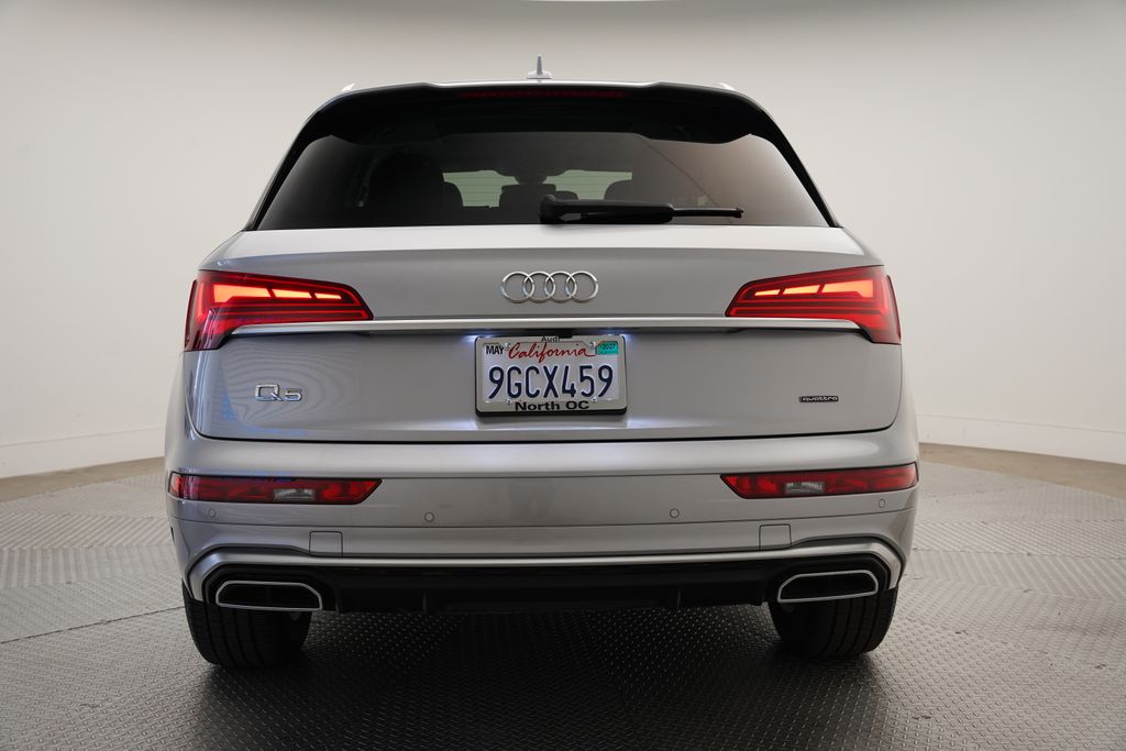 Thumbnail: 2023 Audi Q5 - 4