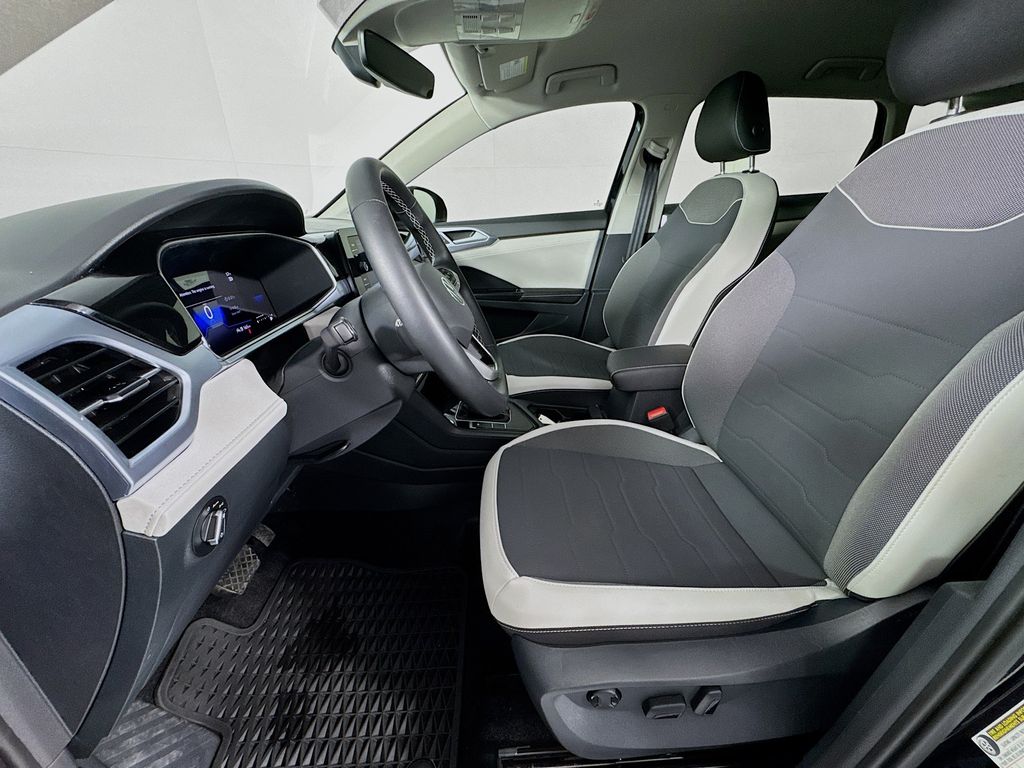 Used Car 2025 Volkswagen Taos  1.5t Se For Sale Under $25,000 In Austin, Texas