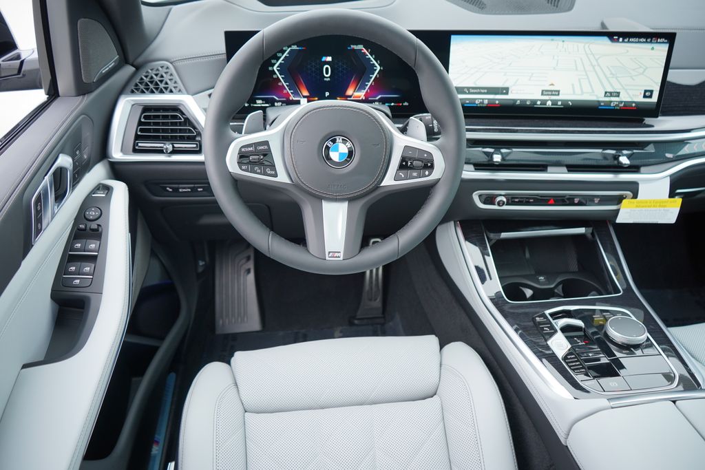 Thumbnail: 2026 BMW X5 - 15