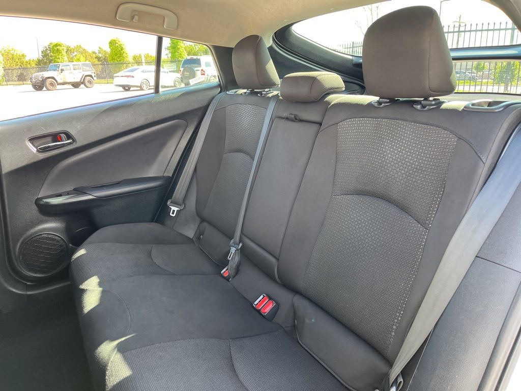 Thumbnail: 2021 Toyota Prius - 28