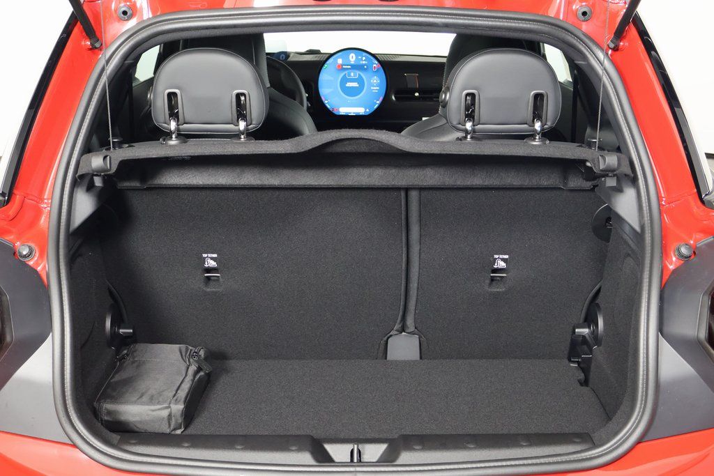 Thumbnail: 2026 MINI Cooper - 8