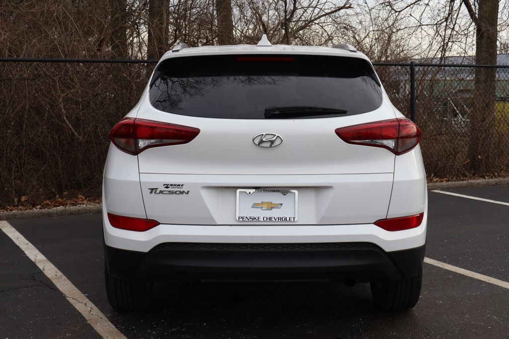 Thumbnail: 2017 Hyundai Tucson - 6