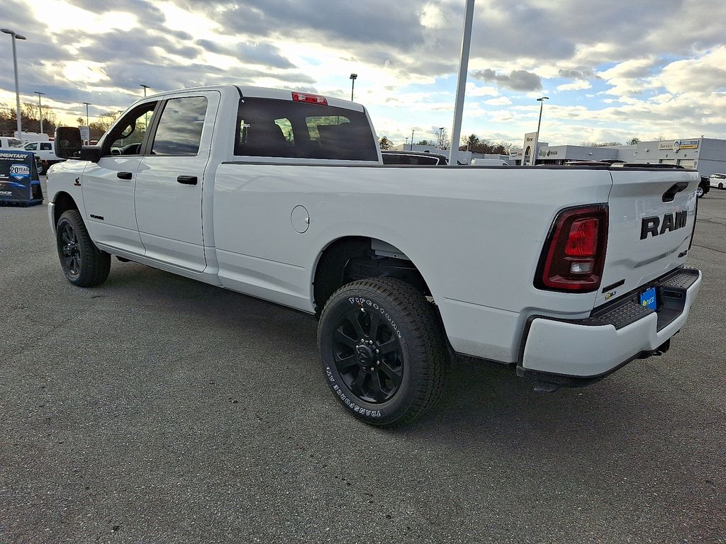 2026 Ram 2500 — photo 3