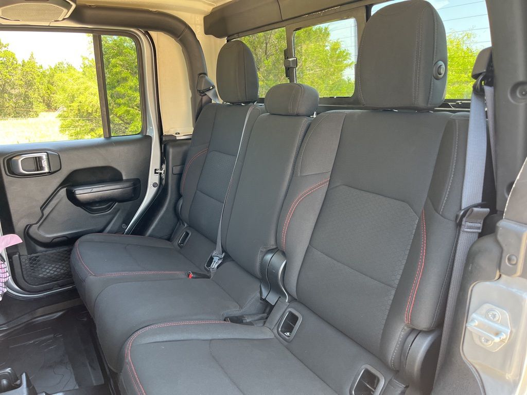 Thumbnail: 2020 Jeep Gladiator - 26