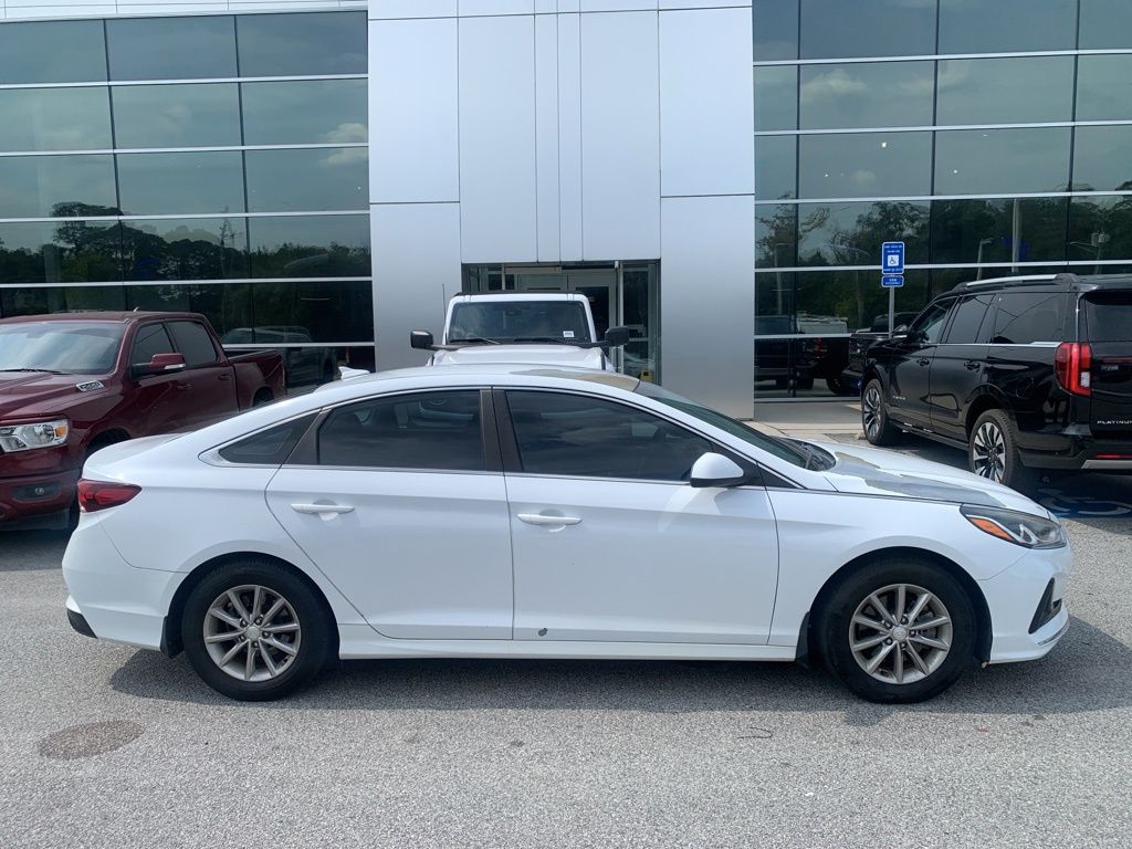 2019 Hyundai SONATA SE