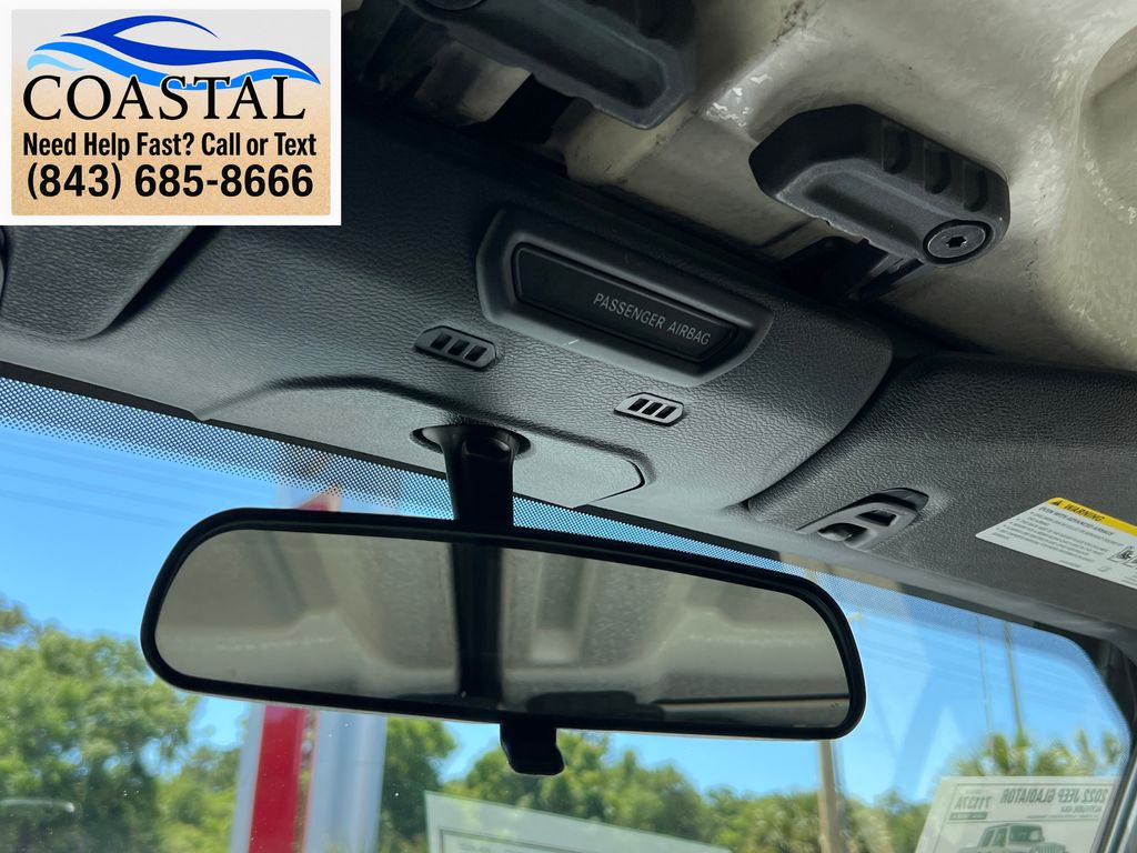 2022 Jeep Gladiator Altitude Silver at Bob King Buick GMC