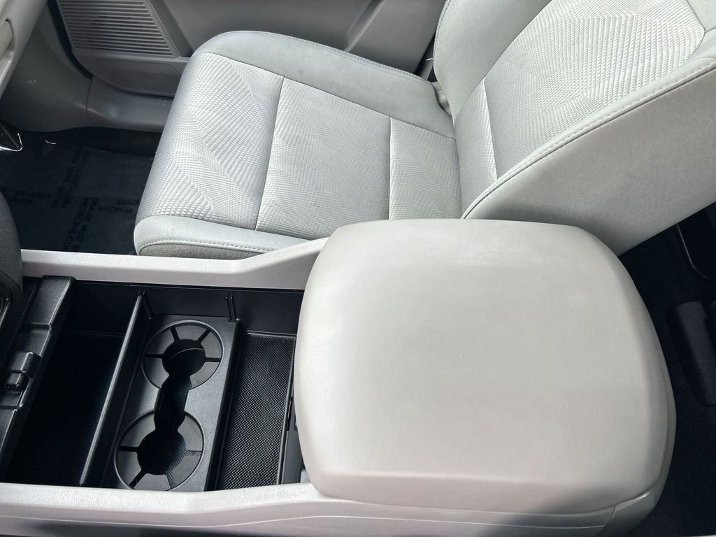 Thumbnail: 2012 Honda Pilot - 19