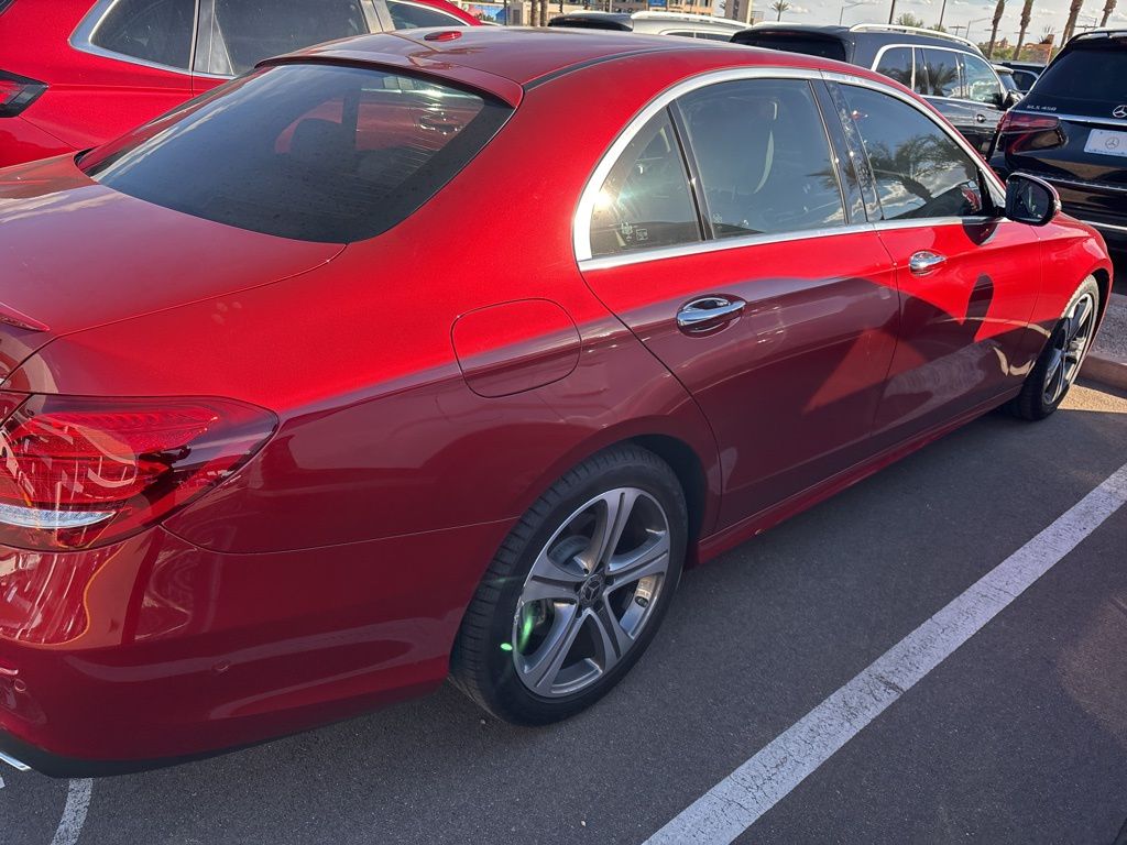 Thumbnail: 2019 Mercedes-Benz E-Class - 6