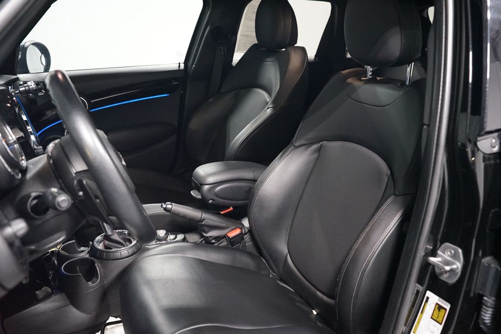 Thumbnail: 2016 MINI Cooper - 6