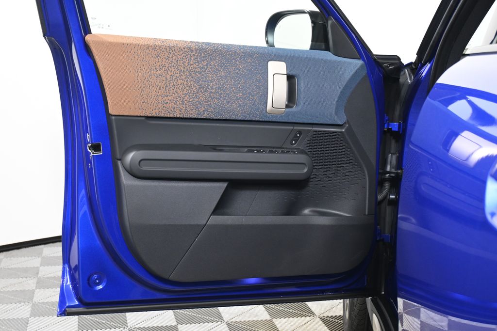 Thumbnail: 2025 MINI Cooper Countryman - 23