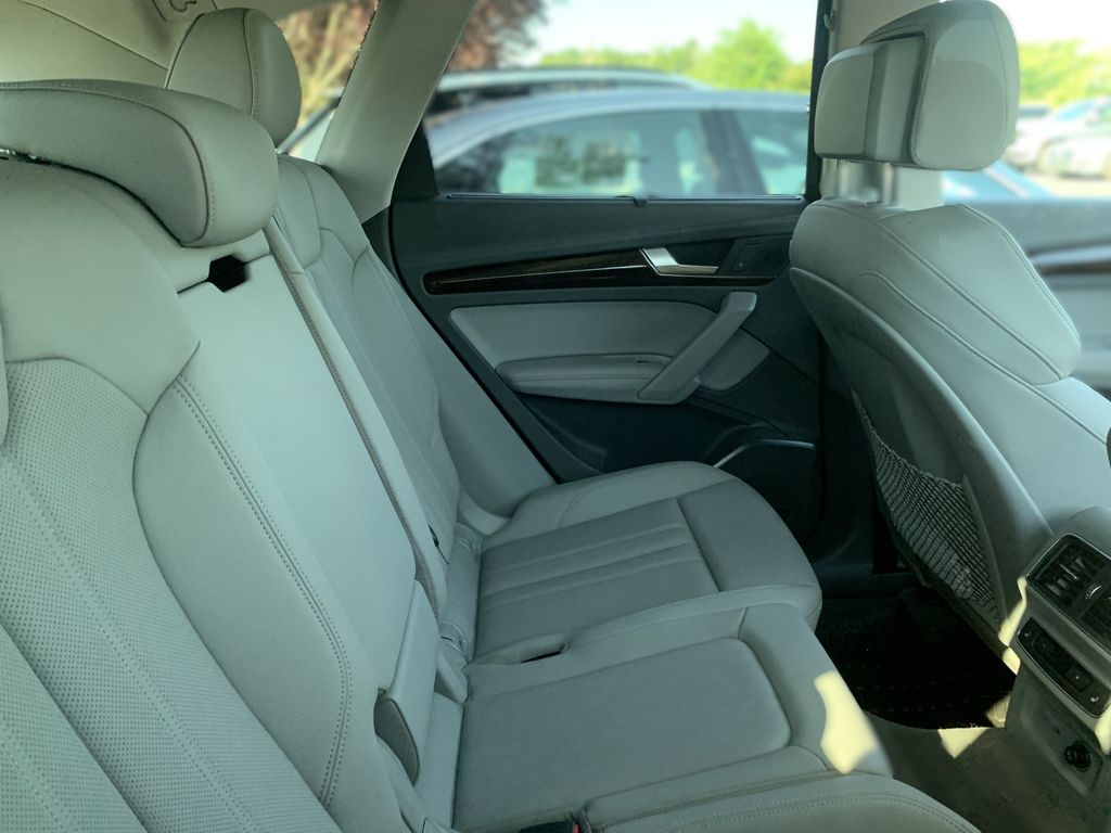 Thumbnail: 2019 Audi Q5 - 5
