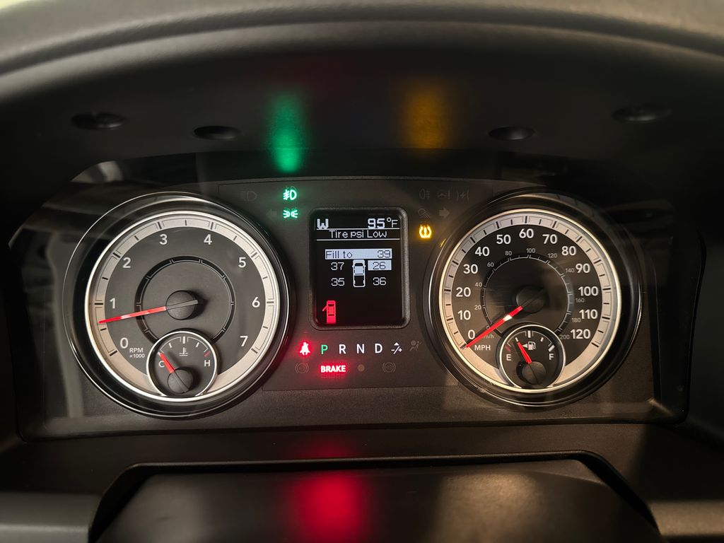 Certified Used 2018 White Ram Express image 24