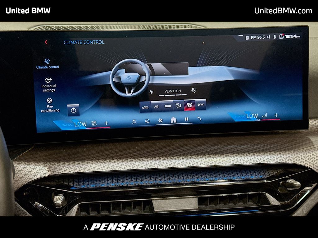 Thumbnail: 2025 BMW 4 Series - 11