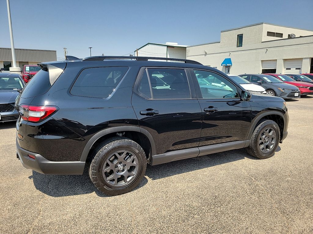 2025 Honda Pilot TrailSport  at Brown Honda