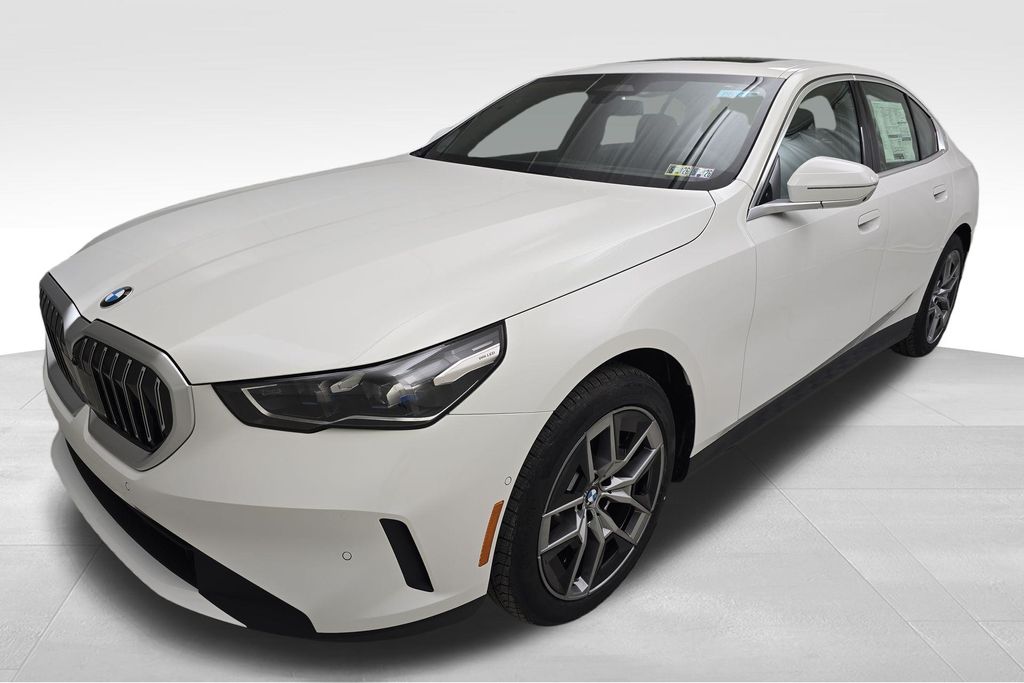 2026 BMW 5 Series 530i - Photo 6