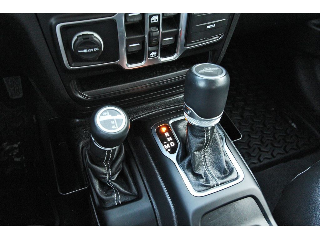 Used 2021 Jeep Gladiator Truck
