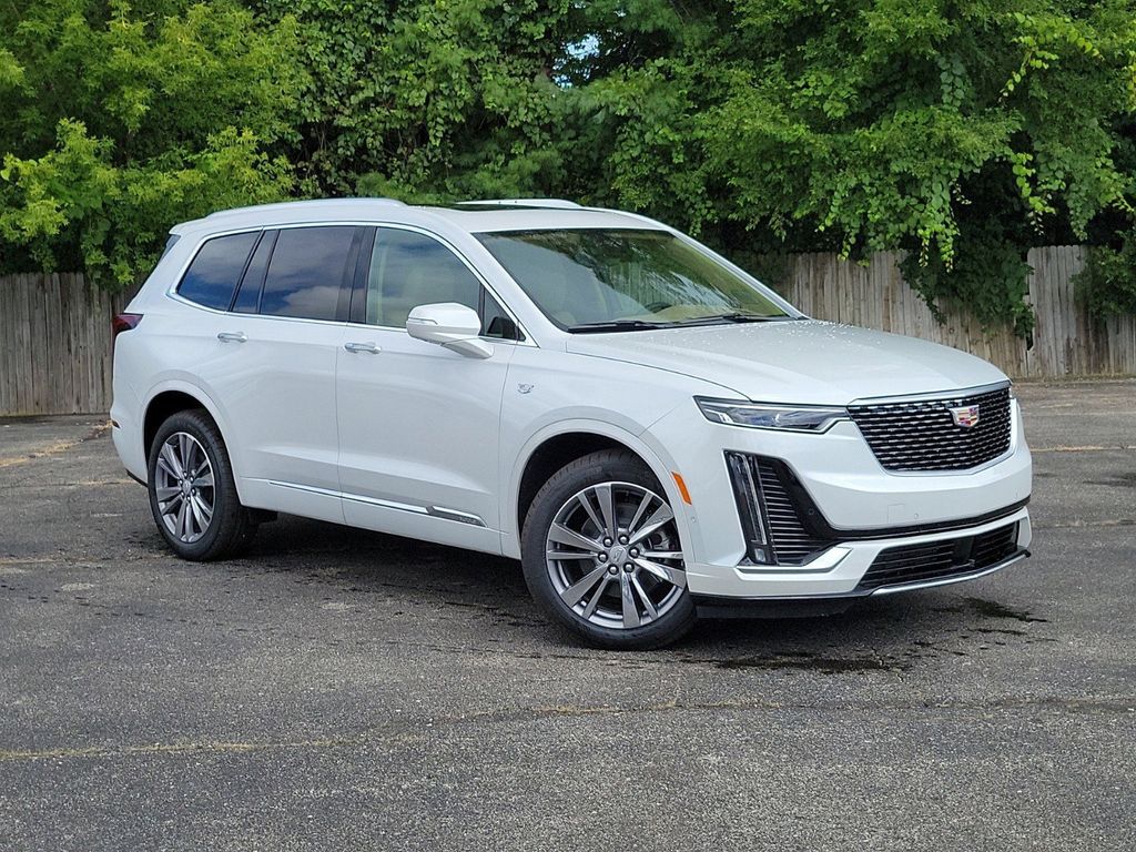 2025 Cadillac XT6 Premium Luxury 38