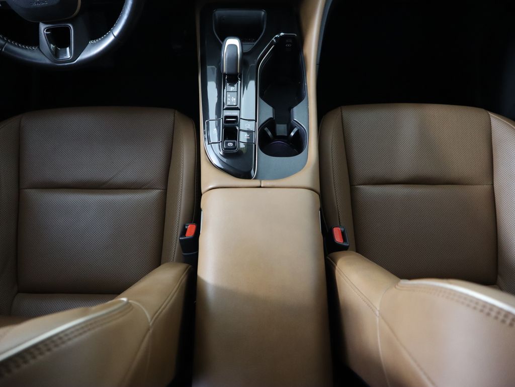 Thumbnail: 2025 Toyota Crown Signia - 16