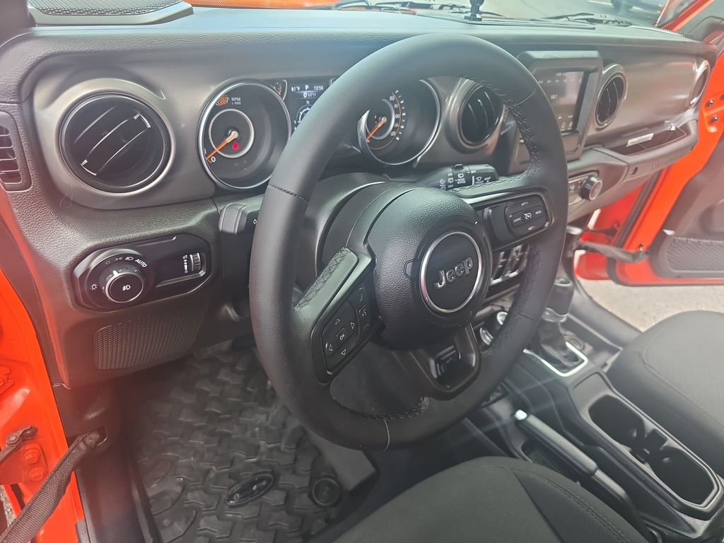 Used 2023 Jeep Wrangler SUV