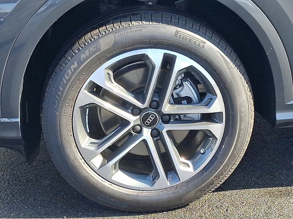 Thumbnail: 2026 Audi Q5 - 5