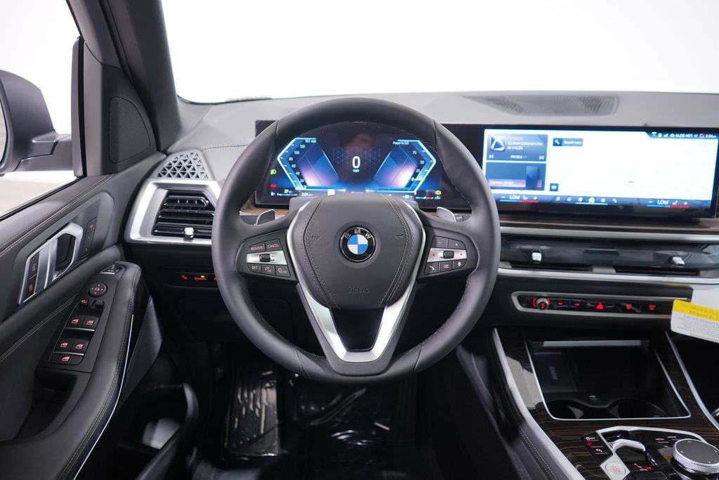 2025 BMW X5 sDrive40i 11